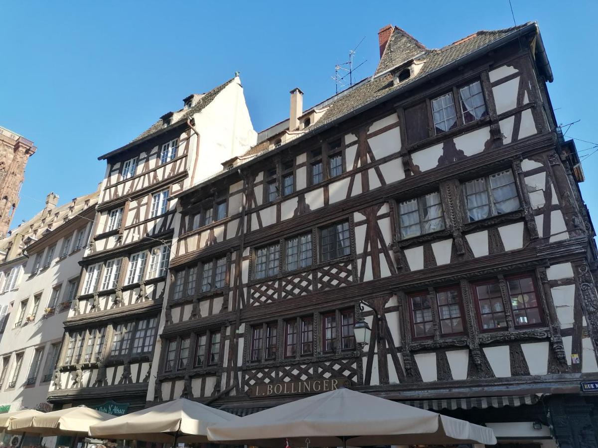 A La Tour Des Rohan Straatsburg Buitenkant foto